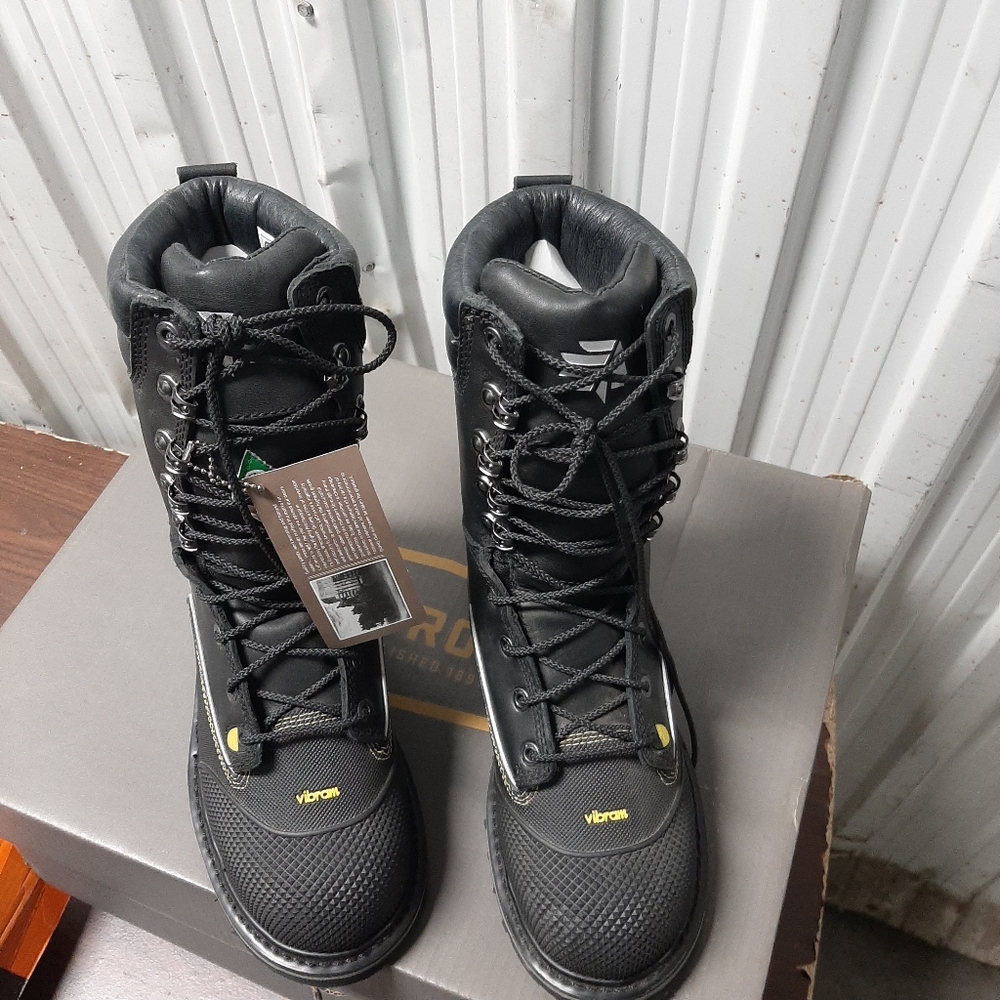 Man's working boots - Picture 5 of 13